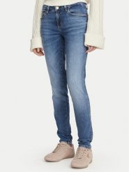 Guess Jeansy W6YAJ2 D1583 Niebieski Shaping Fit. Niebieskie jeansy Guess, z aplikacjami. Za 434.99 zł.