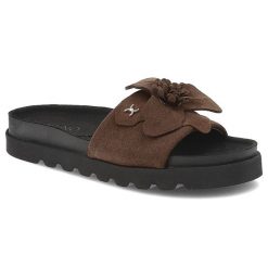 Brązowe Klapki Karino Welurowe Modne Obuwie Damskie. Brązowe klapki Karino, z aplikacjami, z weluru, bez obcasa. Za 339.00 zł.