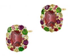 Kolczyki z żółtego złota z brylantami, kamieniami ozdobnymi i szlachetnymi. Żółte kolczyki Apart, z brylantem, złote. Za 6,790.00 zł.