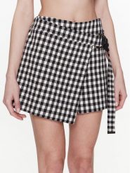 Pinko Szorty materiałowe 100587 A0N0 Czarny Regular Fit. Czarne szorty Pinko, bez wzorów, z bawełny. Za 1,249.00 zł.