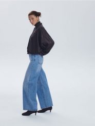 Jeansy baggy fit - niebieski. Niebieskie jeansy Reserved, bez wzorów. Za 139.99 zł.