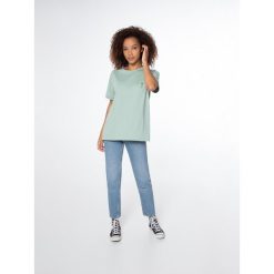Koszulka damska Protest PRTELSAO t-shirt. Zielone koszulki sportowe Protest, bez wzorów, bez ramiączek. Za 119.99 zł.