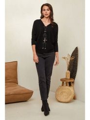 Soft Cashmere Kardigan w kolorze czarnym rozmiar: 38/40. Czarne kardigany Soft Cashmere, bez wzorów, z kaszmiru. Za 104.99 zł.