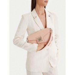 Torebka Nine West. Czerwone torebki klasyczne Nine West, bez wzorów, bez dodatków. Za 169.99 zł.