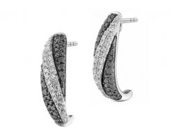 Kolczyki z białego złota z diamentami - 0,28 ct - próba 585. Białe kolczyki Apart, z diamentem, złote. Za 3,390.00 zł.