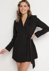 Czarna Kopertowa Sukienka z Imitacją Kieszeni Talriti. Czarne sukienki Born2be, l, bez wzorów, eleganckie, bez kołnierzyka, bez ramiączek, mini, kopertowe. Za 189.99 zł.