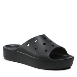Klapki Crocs. Czarne klapki Crocs, bez wzorów, bez obcasa. Za 219.99 zł.