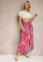Różowa Rozkloszowana Spódnica z Wiskozy z Nieodpinanymi Ozdobnymi Guzikami Zafina. Czerwone spódnice Renee, na co dzień, l, bez wzorów, z wiskozy, eleganckie, maxi, dopasowane. Za 49.99 zł.