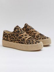 Bellucci Espadryle w kolorze brązowo-jasnobrązowym rozmiar: 38. Brązowe espadryle Bellucci, bez wzorów, bez obcasa, bez zapięcia. Za 122.96 zł.