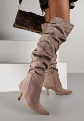 Ciemnobeżowe Kozaki w Stylu Slouchy na Szpilce Wiolisse. Brązowe kozaki Renee, z jeansu, bez obcasa, na obcasie, bez zapięcia. Za 189.99 zł.