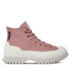Trzewiki Converse. Czerwone botki Converse, bez wzorów, bez obcasa, na płaskiej podeszwie, bez zapięcia. Za 559.99 zł.