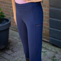 Damskie legginsy jeździeckie z pełną przyczepnością Harry's Horse Denici. Niebieskie legginsy HARRYS HORSE, s, z aplikacjami, z elastanu, z podwyższonym stanem, długie. Za 291.50 zł.
