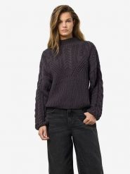 Noisy may Sweter "Haysa" w kolorze czarnym rozmiar: M. Czarne swetry Noisy may, m, bez wzorów, ze splotem, bez ramiączek. Za 113.99 zł.