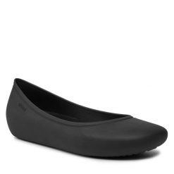 Baleriny Crocs. Czarne baleriny Crocs, bez wzorów, bez obcasa. Za 169.99 zł.