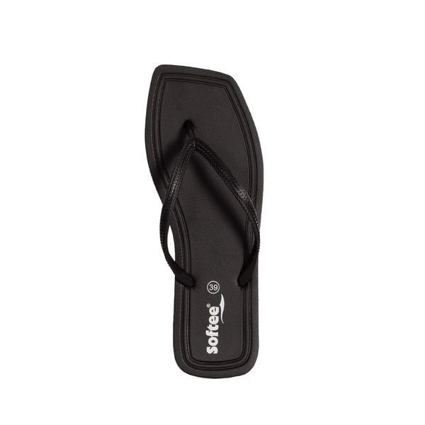 Klapki damskie Softee Capri. Białe klapki SOFTEE, bez wzorów, z materiału, bez obcasa. Za 126.99 zł.