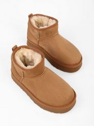 Trendyol Botki zimowe w kolorze jasnobrązowym rozmiar: 39. Brązowe botki Trendyol, na zimę, bez wzorów, bez obcasa, bez zapięcia. Za 130.99 zł.