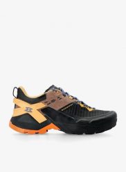 Buty GORE TEX damskie Garmont 9.81 Onyx Gtx. Brązowe trekkingi Garmont, z gore-texu, trekkingowe. Za 934.99 zł.