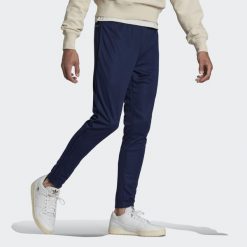 Entrada 22 Training Pants. Niebieskie spodnie dresowe Adidas, s, bez wzorów, z materiału. Za 179.00 zł.