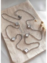 Miu Silver Srebrny naszyjnik z elementami ozdobnymi - dł. 60 cm rozmiar: onesize. Białe naszyjniki Miu Silver, z perłą, srebrne. Za 205.45 zł.