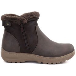 Botki damskie ocieplane brązowe eVento 26BT26-365. Brązowe botki eVento, bez wzorów, ze skóry ekologicznej, bez obcasa, bez zapięcia. Za 129.99 zł.