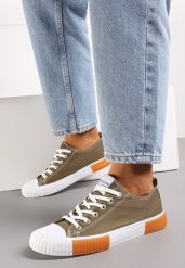 Zielone Trampki Castite. Zielone trampki Born2be, z aplikacjami, z gumy, przed kostkę, bez zapięcia. Za 59.99 zł.