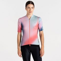 Koszulka rowerowa damska AEP Stimulus. Zielone koszulki sportowe Dare 2b, bez wzorów, bez ramiączek. W wyprzedaży za 279.99 zł.
