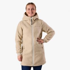 Bluza polarowa turystyka damska Swedemount Lofoten Pile Coat wodoodporna. Brązowe bluzy SWEDEMOUNT, na zimę, bez wzorów, z polaru, bez kaptura. W wyprzedaży za 297.00 zł.