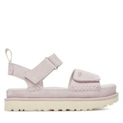 Sandały Ugg. Fioletowe sandały UGG, bez wzorów, bez obcasa, na płaskiej podeszwie, bez zapięcia. Za 599.99 zł.