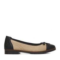 Baleriny Rieker. Brązowe baleriny Rieker, bez wzorów, bez obcasa. Za 319.99 zł.