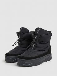 Pepe Jeans FOOTWEAR Botki zimowe "Kore Snow" w kolorze czarnym rozmiar: 39. Czarne botki Pepe Jeans FOOTWEAR, na zimę, bez wzorów, z jeansu, bez obcasa, na platformie, bez zapięcia. Za 184.46 zł.