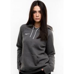 Bluza fitness damska Nike WMNS Park 20 Fleece. Białe bluzy Nike, m, bez wzorów, z bawełny, bez kaptura. W wyprzedaży za 197.50 zł.