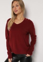 Bordowy Sweter z Wiskozą i Wełną z Dekoltem w Serek Claida. Czerwone swetry Born2be, bez wzorów, z jeansu, bez ramiączek. Za 99.99 zł.