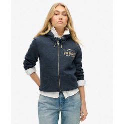 Kurtka z kapturem z zamkiem i metalowym logo dla kobiet Superdry Luxe. Niebieskie bluzy Superdry, bez wzorów, bez ramiączek. W wyprzedaży za 363.80 zł.