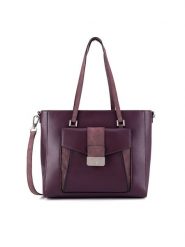 U.S. Polo Assn. Torebka BIUXT8422WVP Fioletowy. Fioletowe torebki klasyczne U.S. Polo Assn., bez wzorów, z tworzywa sztucznego, bez dodatków. Za 349.99 zł.