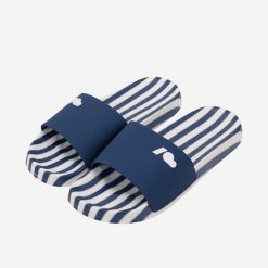 Klapki Kubota Basenowe Basic Print Granatowe. Klapki Kubota, bez wzorów, z dresówki, bez obcasa. Za 79.99 zł.
