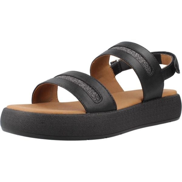 Sandały GEOX D CAMALEI Czarny. Czarne sandały Geox, bez wzorów, z syntetyku, bez obcasa, bez zapięcia. Za 331.99 zł.