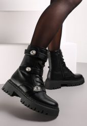 Czarne Workery Botki z Rzepami Ozdobione Klamerkami z Cyrkonami Sotina. Czarne botki Renee, bez wzorów, bez obcasa, na płaskiej podeszwie, bez zapięcia. Za 169.99 zł.