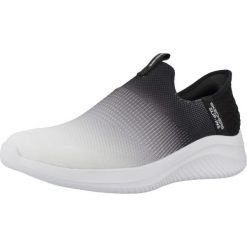 Kapcie SKECHERS SLIP INS: ULTRA FLEX 3.0 Czarny. Czarne obuwie domowe Skechers, bez wzorów, z tkaniny, bez zapięcia. Za 287.99 zł.