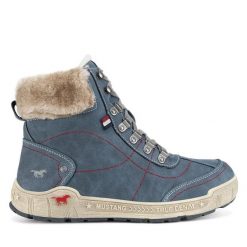 Botki Mustang. Niebieskie botki Mustang, bez wzorów, bez obcasa, na płaskiej podeszwie, bez zapięcia. Za 258.99 zł.