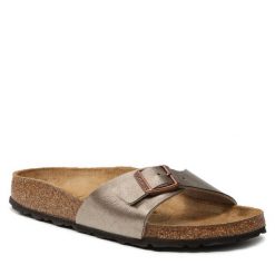 Klapki Birkenstock. Żółte klapki Birkenstock, bez wzorów, bez obcasa. Za 359.99 zł.