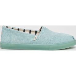 Toms - Espadryle Classic. Niebieskie espadryle Toms, bez wzorów, z materiału, bez obcasa, bez zapięcia. W wyprzedaży za 159.90 zł.