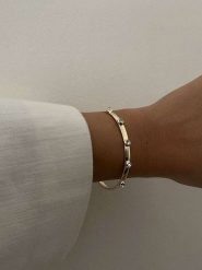 Heliophilia Bransoletka z ozdobnymi kamyczkami rozmiar: onesize. Szare bransoletki Heliophilia, metalowe. Za 88.02 zł.