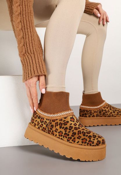 Panterkowe Śniegowce na Platformie ze Skarpetową Cholewką Erevelis. Trapery i śniegowce Renee, z jeansu. Za 79.99 zł.