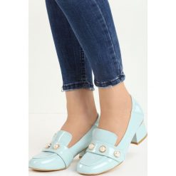 Błękitne Mokasyny Greedo. Niebieskie mokasyny Born2be, bez wzorów, ze skóry, bez obcasa. Za 29.99 zł.