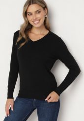 Czarny Sweter o Prostym Kroju z Dekoltem w Serek Sinoriel. Czarne swetry Born2be, m, z aplikacjami, z jeansu, bez ramiączek. Za 44.99 zł.
