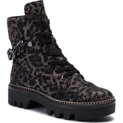 Trapery GUESS - Domain FL7DOM SUP10 LEOPA. Czarne trapery i śniegowce Guess, z materiału. Za 689.00 zł.