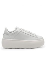 Simple Półbuty SILVIA-1 Biały. Białe czółenka Simple, bez wzorów, ze skóry, bez obcasa, na koturnie, bez zapięcia. Za 469.99 zł.