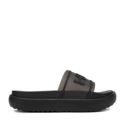 Klapki Hunter. Czarne klapki Hunter, bez wzorów, bez obcasa. Za 139.99 zł.