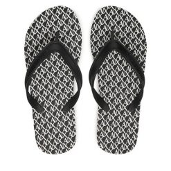 Japonki Armani Exchange. Klapki Armani Exchange, bez wzorów, bez obcasa. Za 209.99 zł.