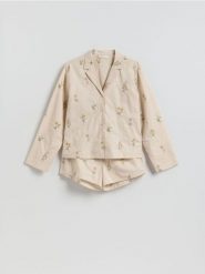 Dwuczęściowa piżama z lnem - kremowy. Białe piżamy Reserved, bez wzorów, z bawełny, bez ramiączek. Za 249.99 zł.